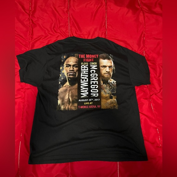 UFC Black McGregor vs Mayweather Tee, Men’s size XL - Picture 2 of 10